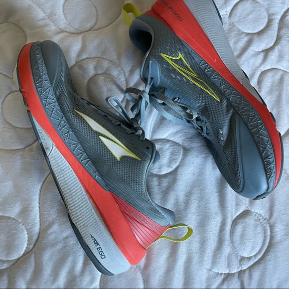 ALTRA running shoes used - Picture 5 of 7